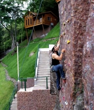 Escalando en el hotel